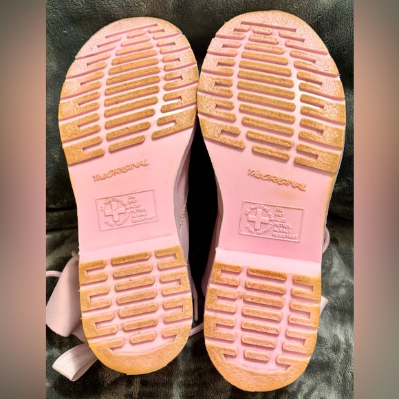 🎀 Dr. Martens 1460 Pascal Mono Pink Lace up Boots - Picture 8 of 13